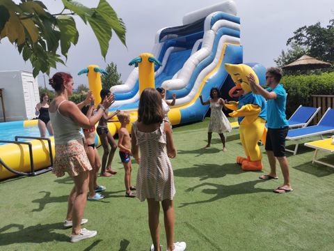 Camping Paradis les Rives de l'Hérault - Camping Hérault