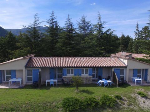 COUNTRY HOUSE 5 people - CALADE with a balcony