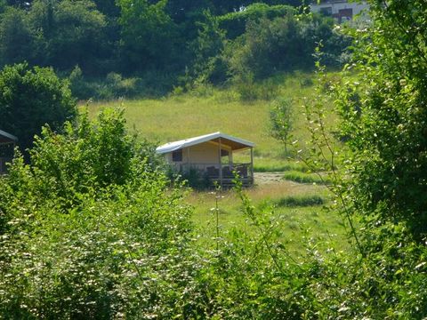 BUNGALOW TOILÉ 5 personnes - STANDARD - sans sanitaires