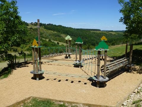 Flower Camping  Les Terrasses de Dordogne - Camping Dordogne - Image N°2