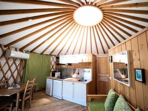 TENT 6 people - Medium Yurt 3 Rooms 4/6 persons Air conditioned