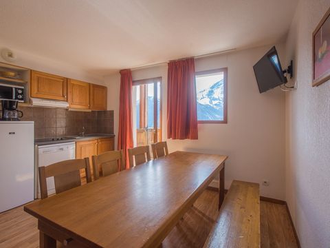 APPARTEMENT 10 personnes - 3 pièces cabine 10 personnes - Vue montagne (3P1V)