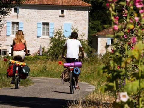 La Clairière - écolieu de vacances - Camping Lot - Image N°10