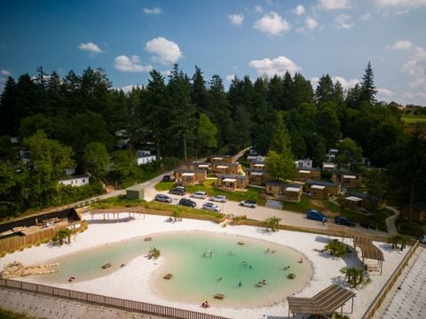 Camping Sunelia - Le Sequoia - Camping Lot - Image N°3