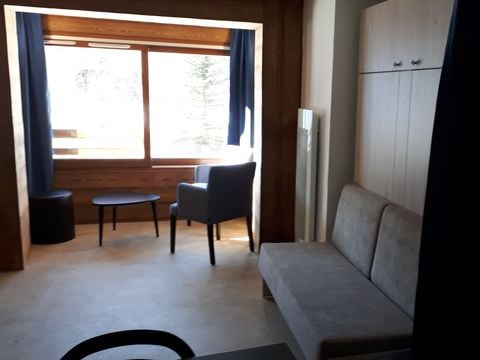 APPARTEMENT 5 personnes - "Rénové-Etage" 2 Pièces 5 pers