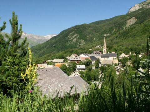  VVF Villages Saint-Leger-Les-Mezeles Les Alpes du Sud - Camping Hautes-Alpes - Image N°3