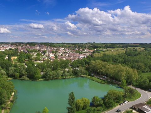 VVF Villages  Gers Gascogne à Mauvezin - Camping Gers - Image N°3