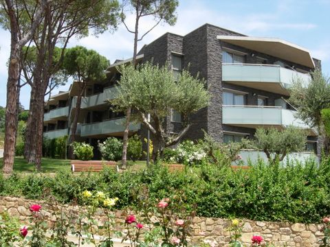 Aparthotel Ciutat de Palol - Camping Girona - Afbeelding N°2