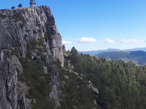 Refugio de Pescadores Covaleda - Camping Soria - Image N°14