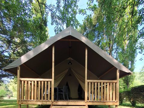 LODGE 4 people - Mini-Wood on canvas stilts, without sanitary facilities, for 4 persons