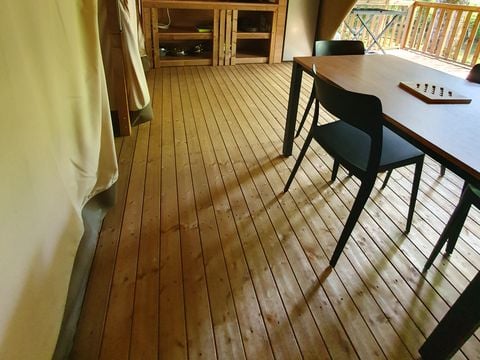 LODGE 4 people - Mini-Wood on canvas stilts, without sanitary facilities, for 4 persons