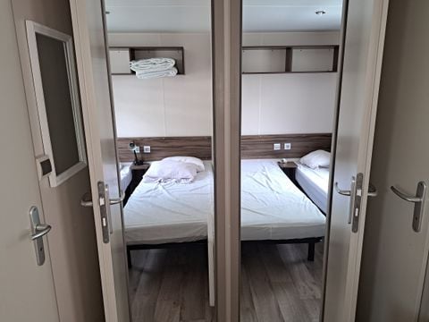 MOBILE HOME 6 people - 3-bedroom IRM MERVEILLA MOBILE HOME sleeps 6 with air conditioning