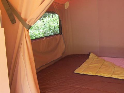 CANVAS AND WOOD TENT 5 people - Lodge VICTORIA 30m² - Luxury finish (Saturday to Saturday)