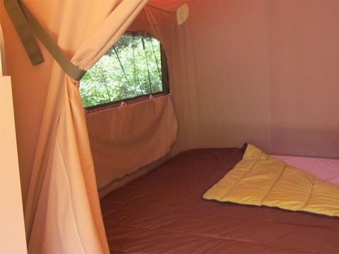 CANVAS AND WOOD TENT 5 people - Lodge VICTORIA 30m² - Luxury finish (Sunday to Sunday)