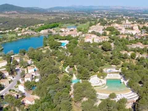 Pierre & Vacances Village Pont-Royal en Provence - Camping Bouches-du-Rhône - Image N°2