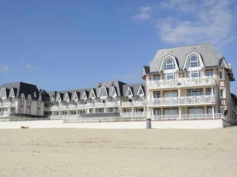 Pierre & Vacances Premium Résidence de la Plage - Camping Somme - Image N°5