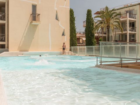 Pierre & Vacances Premium Résidence Port Prestige - Camping Alpes-Maritimes - Image N°7