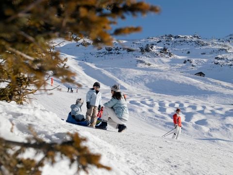 Pierre & Vacances Premium Résidence Les Alpages de Reberty - Camping Savoie - Image N°8