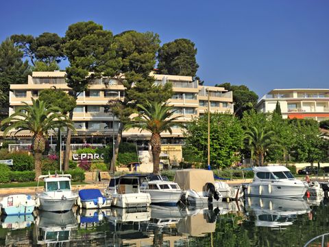 Pierre & Vacances Résidence Bandol Port - Camping Var