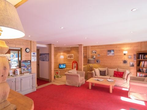 Pierre & Vacances Premium Résidence Les Chalets du Forum - Camping Savoie - Image N°4