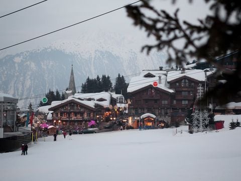 Pierre & Vacances Premium Résidence Les Chalets du Forum - Camping Savoie - Image N°7