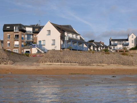 Les Bains - Camping Finistère