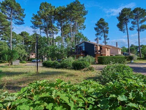 FranceComfort - Résidence Château de Salles - Camping Gironde - Image N°2