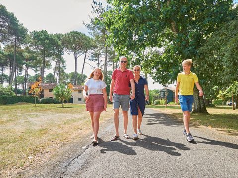 FranceComfort - Résidence Château de Salles - Camping Gironde - Image N°3