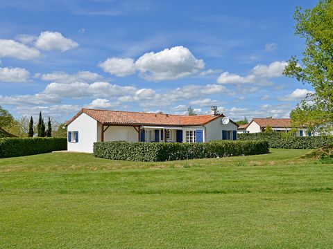 FranceComfort L'Aveneau - Vieille Vigne - Camping Deux-Sèvres - Image N°17