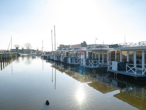 Houseboats Lemmer - Camping De Friese Meren - Image N°7