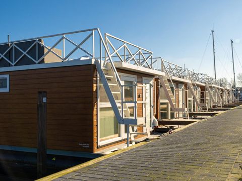 Houseboats Lemmer - Camping De Friese Meren - Image N°11