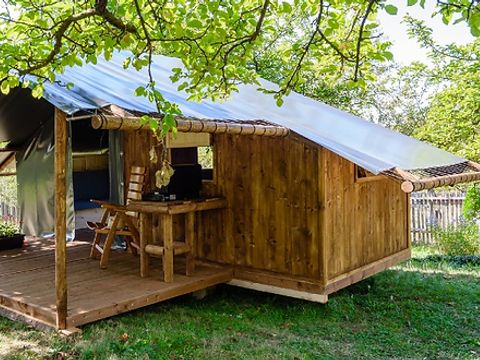 HÉBERGEMENT INSOLITE 4 personnes - Cabane du campeur (10 m² - 1 ch.)