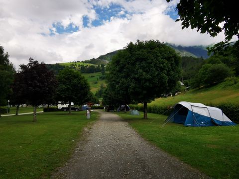 Camping Domelin - Onlycamp - Camping Savoie - Image N°3