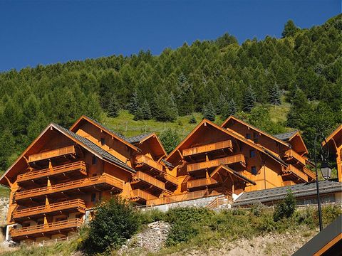 Le Hameau et les Chalets de la Vallee d'Or - Camping Savoie - Image N°9