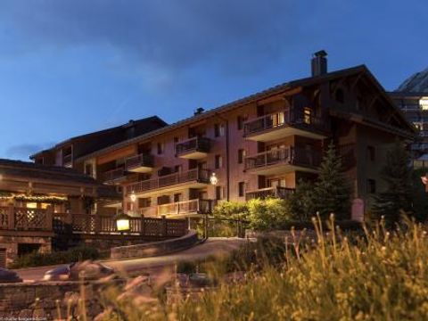 Pierre & Vacances Premium Residence L'Ecrin des Neiges - Camping Savoie - Image N°2