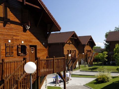 Les Chalets d'Evian - Camping Haute-Savoie - Image N°4