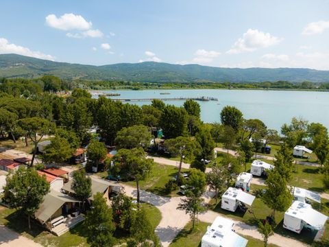 Villatent Punta Navaccia  - Camping Perugia - Afbeelding N°5