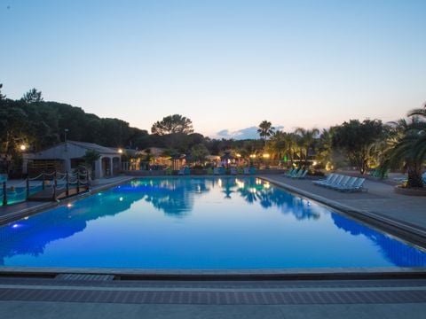 Villatent Leï Suves - Camping Var