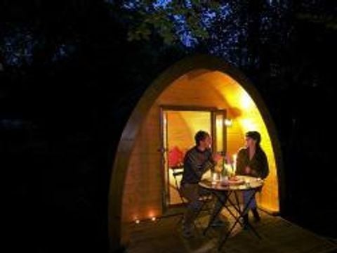 UNUSUAL ACCOMMODATION 2 people - Le POD: the 100% nature hut / with breakfast / 2 people included / private spa optional