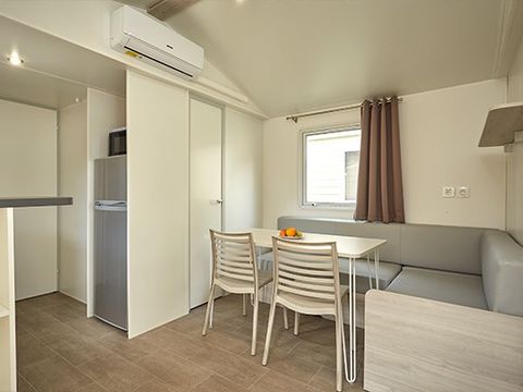 MOBILE HOME 4 people - Comfort XL | 2 Bedrooms | 4 Pers | Raised terrace | Air conditioning | TV