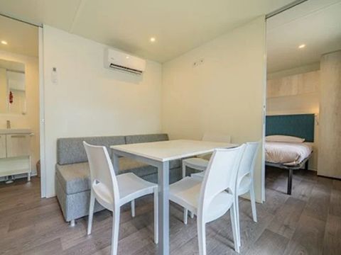 MOBILE HOME 4 people - Premium | 2 Bedrooms | 4 Pers | Raised terrace | Air conditioning | TV