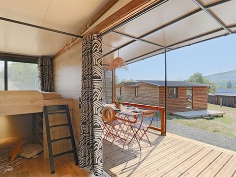 UNUSUAL ACCOMMODATION 5 people - Tiny Lodge 2 bedrooms 5 people