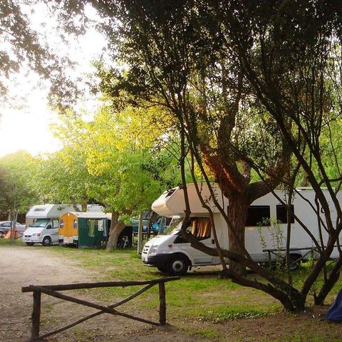 EMPLACEMENT - Emplacement camping-car