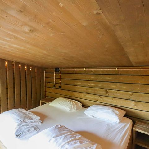 UNUSUAL ACCOMMODATION 4 people - Tiny house Comfort classic with sauna