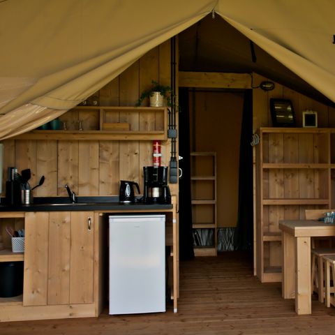 CANVAS AND WOOD TENT 4 people - Camping du Lac - Safari tent 4 persons incl. sanitary facilities