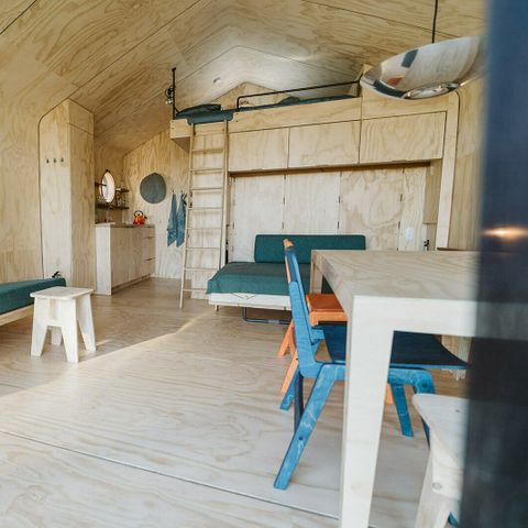 UNUSUAL ACCOMMODATION 4 people - Tiny house Wraphouse Bear