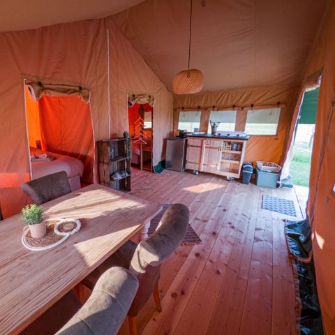 CANVAS AND WOOD TENT 4 people - Hoeve Klein Haneveld - safari tent 4 persons