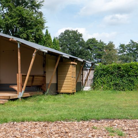 CANVAS AND WOOD TENT 5 people - including toilet