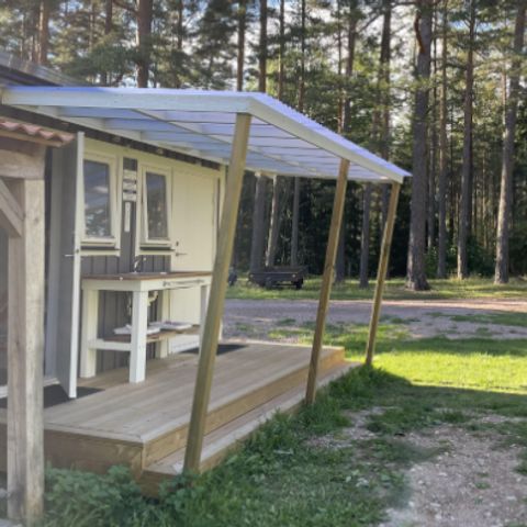 CANVAS AND WOOD TENT 6 people - incl. private sanitary facilities