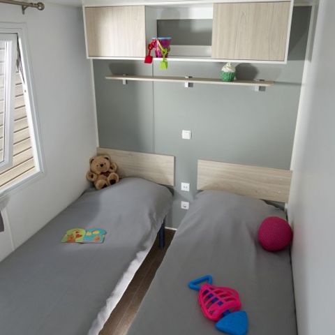 Stacaravan 4 personen - EVASIE 2 slaapkamers 4/5 personen